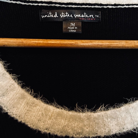 Christmas Sweater “ugly” - Picture 3 of 6